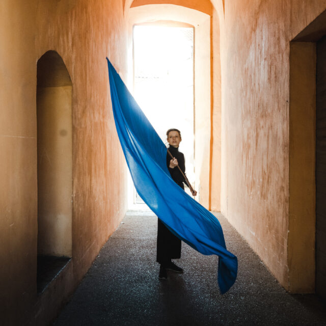 Alix-PortraitsDrapeau[o°]rrubynn-CollectifDesFlousFurieux-15
