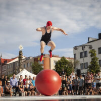 absurd-hero-roman-skadra-Dragan_Dragin